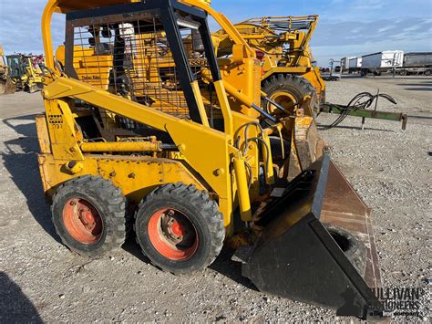 case 1737 skid steer lift capacity|case skid steer year identification.